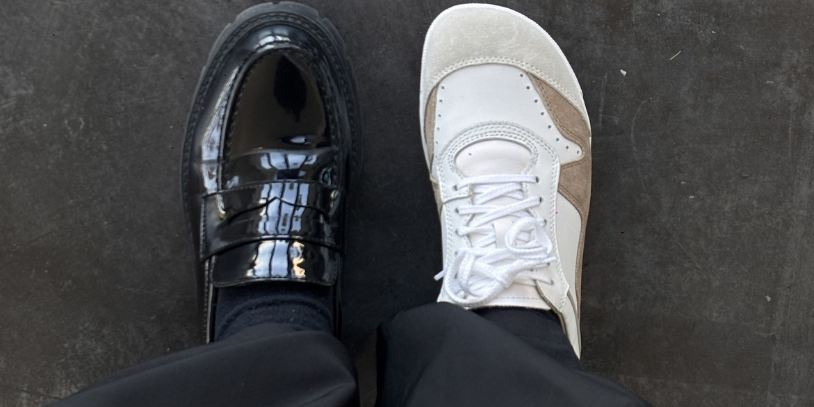 Chaussures pieds larges et sensibles : comment concilier les deux ?