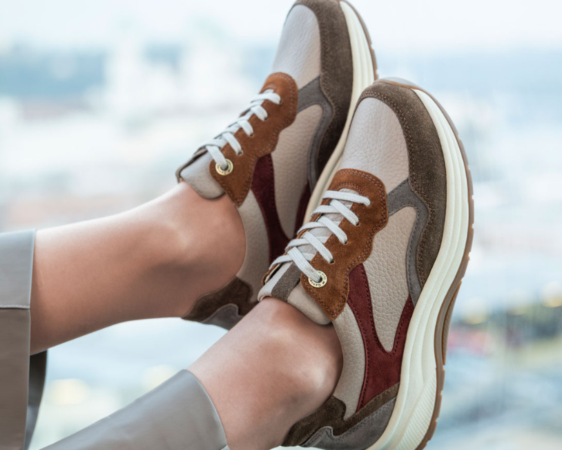 Quelles chaussures pour rester debout longtemps sans douleur ?